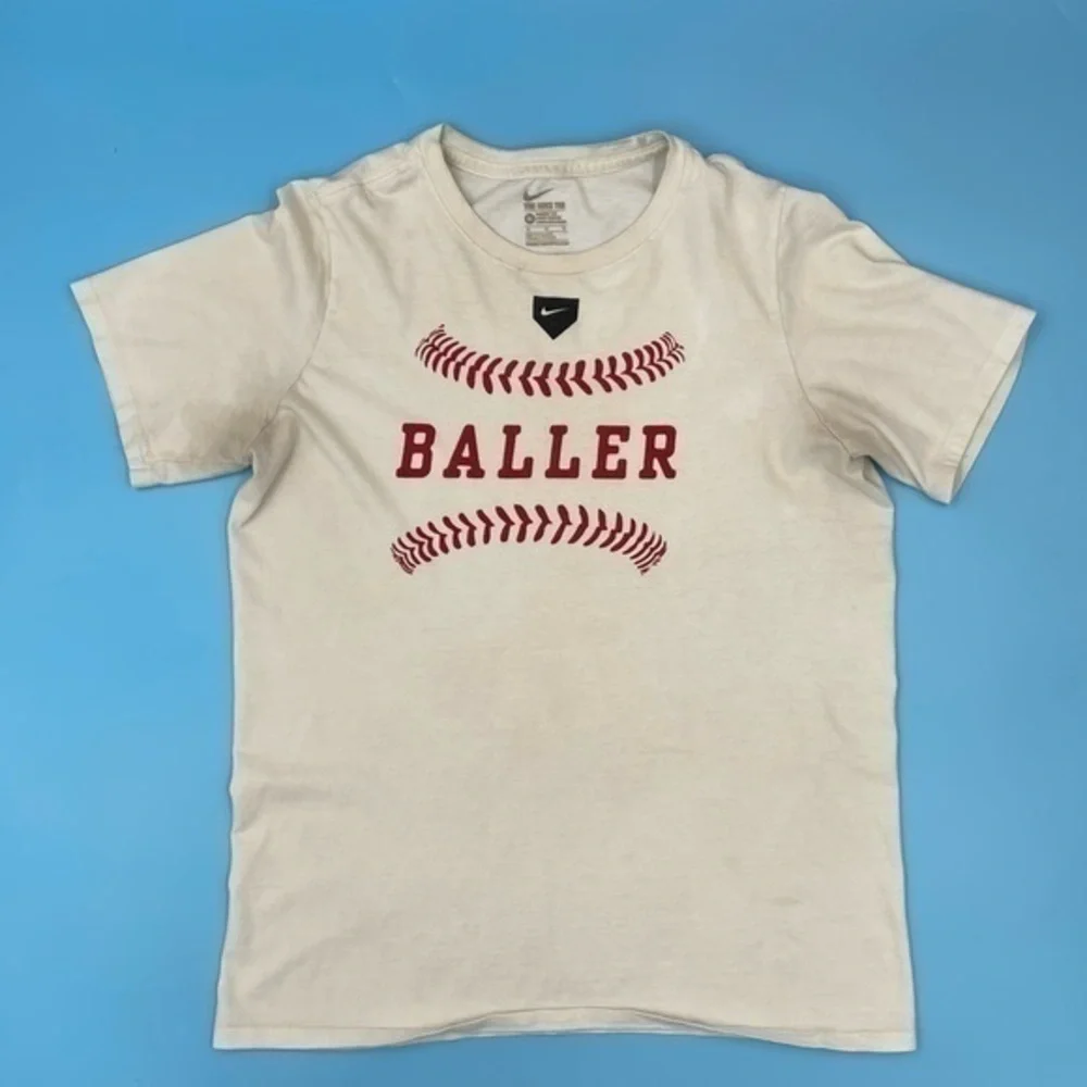NIKE BALLER Graphic Tee